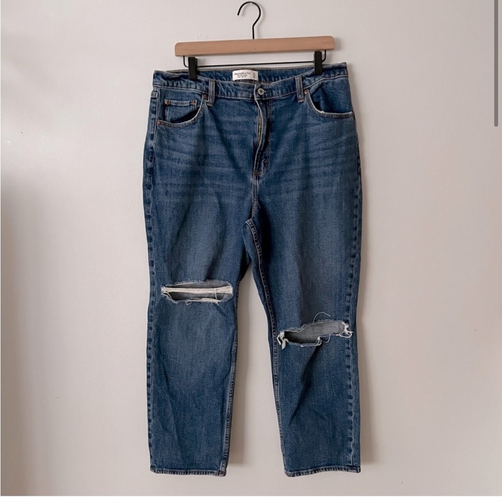 Abercrombie & Fitch The Ankle Straight Ultra High Rise Jeans Women’s Size 33/16